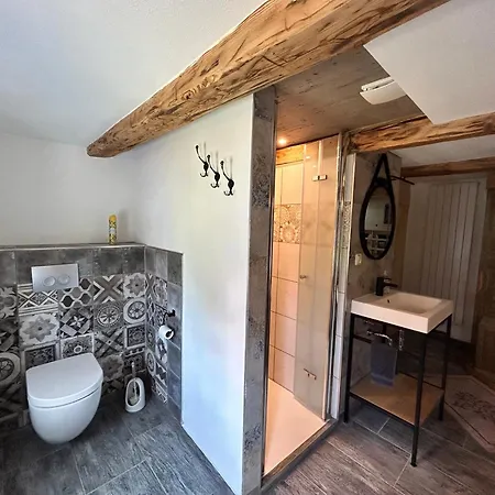 Frushi Mit Sauna & Saisonalem Whirlpool Im Zittauer Gebirge * Großschönau