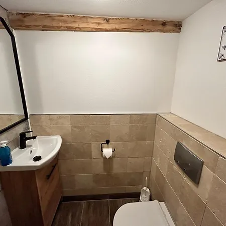 Frushi Mit Whirlpool, Infrarotsauna Großschönau