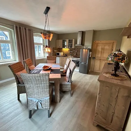 Frushi Mit Sauna & Saisonalem Whirlpool Im Zittauer Gebirge Appartement Großschönau