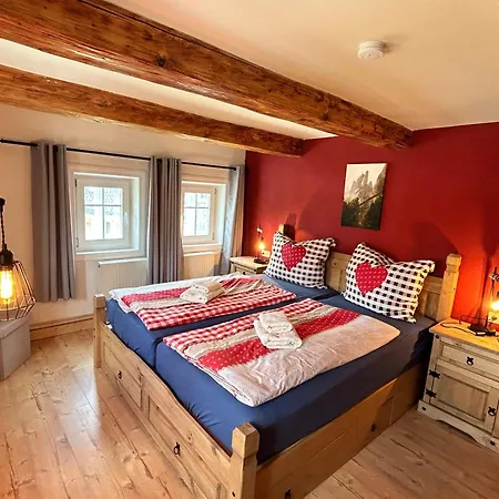 Frushi Mit Sauna & Saisonalem Whirlpool Im Zittauer Gebirge Appartement Großschönau