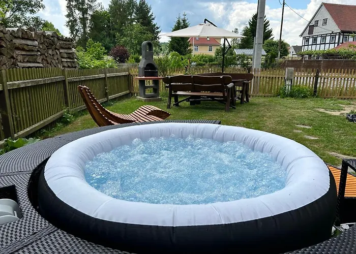 شقة Frushi Mit Sauna & Saisonalem Whirlpool Im Zittauer Gebirge غروسشوناو