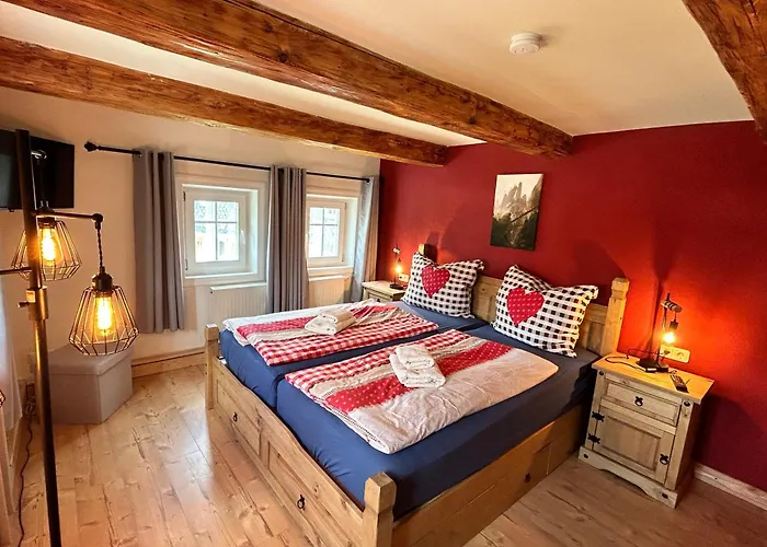 Frushi Mit Sauna & Saisonalem Whirlpool Im Zittauer Gebirge شقة غروسشوناو