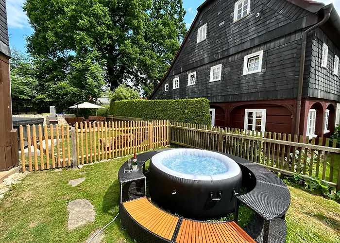 Frushi Mit Sauna & Saisonalem Whirlpool Im Zittauer Gebirge شقة